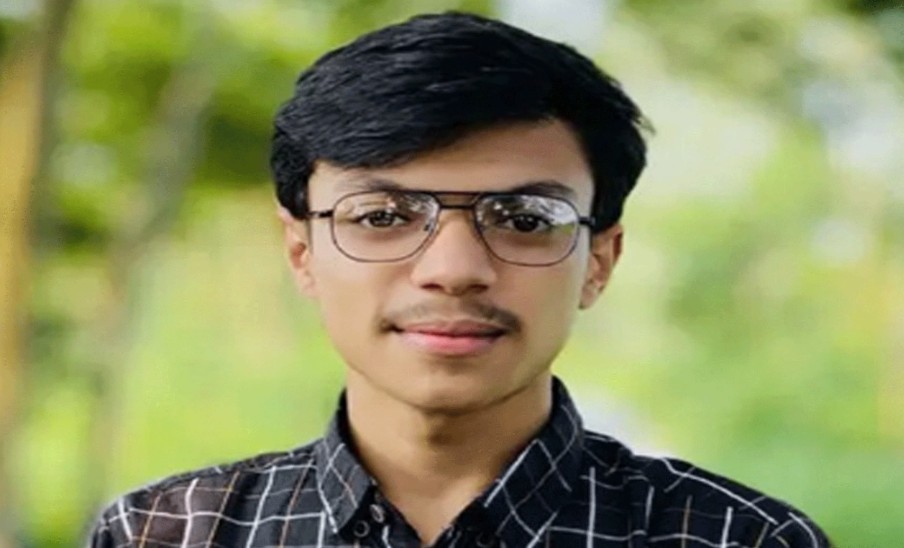 মেডিকেল ভর্তি পরীক্ষায় দেশসেরা শান্ত